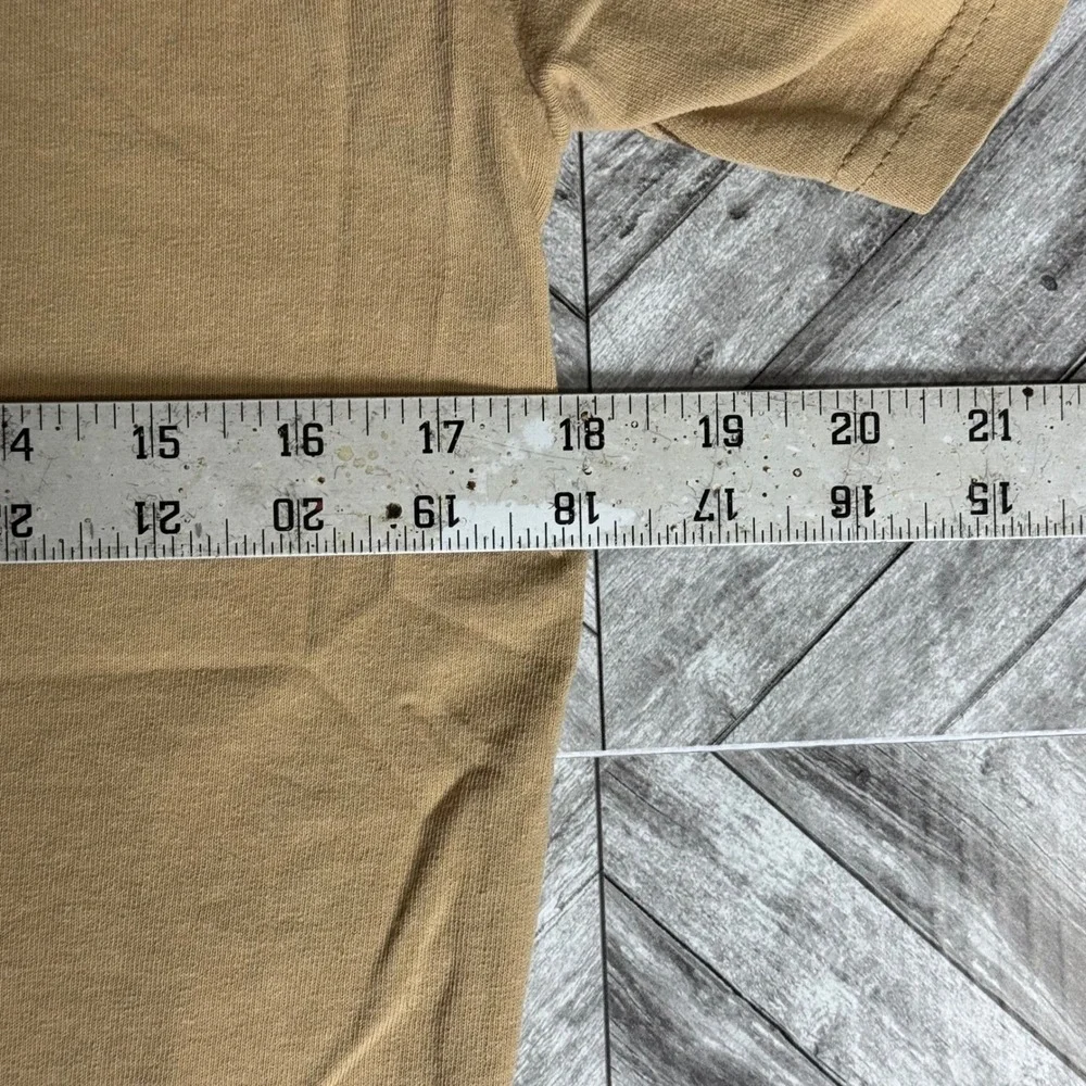 Kerusso Mens Lion of Judah Christian distressed Graphic T-Shirt Tan Cotton Sz M